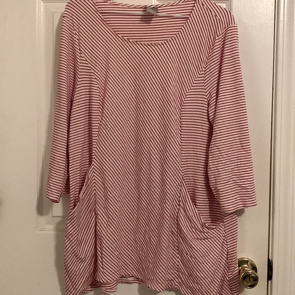 Chico’s red/white striped tunic - Picture 3 of 3